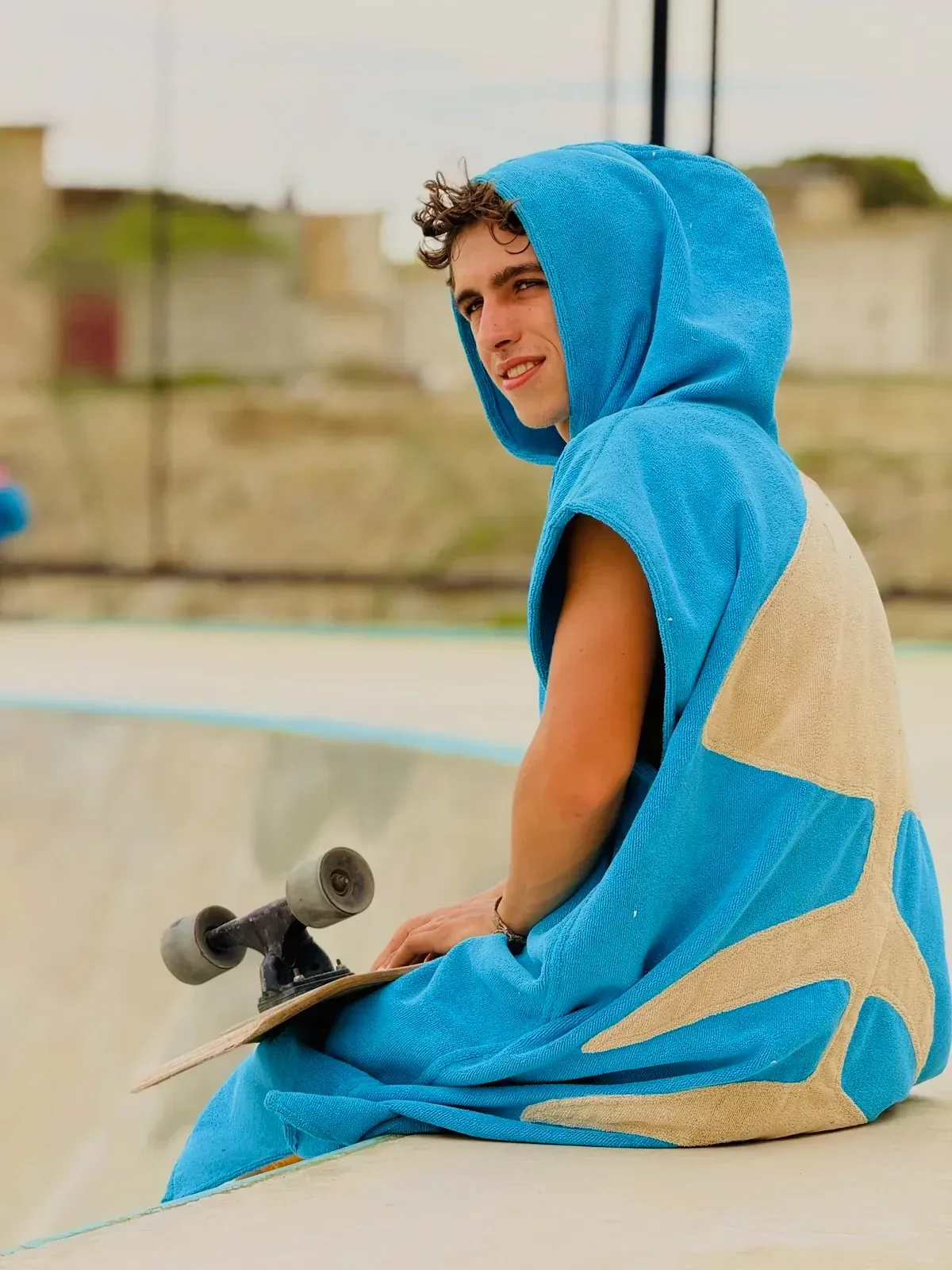 Fish Poncho, foto 4